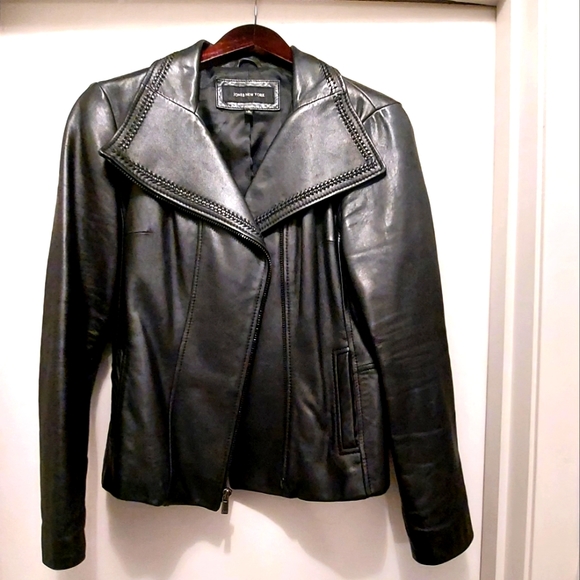 Jones New York Black leather jacket - Picture 1 of 3
